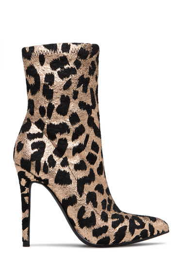 VICKY BOOTIE - ShoeDazzle