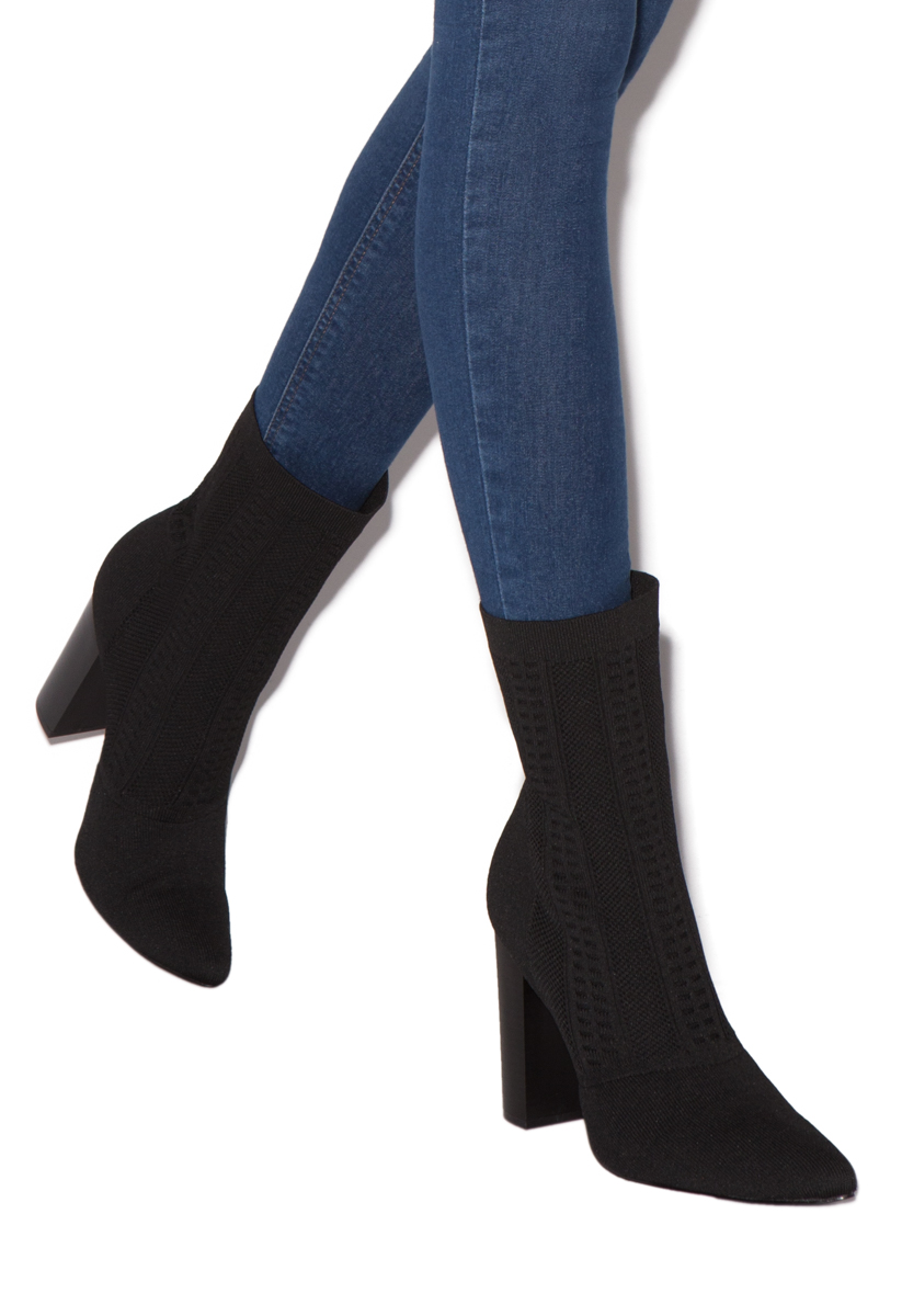 shoedazzle sock boots