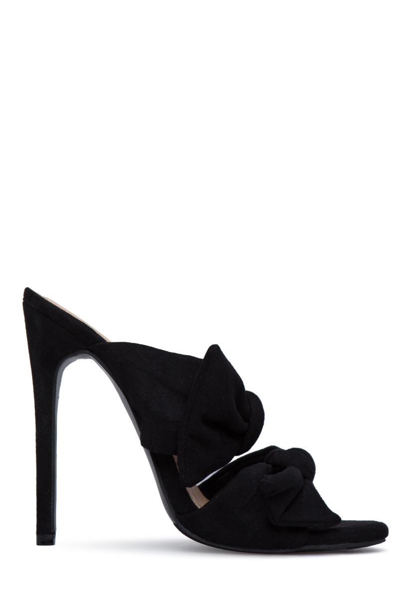 LOULOU BOW DETAILED HEEL - ShoeDazzle