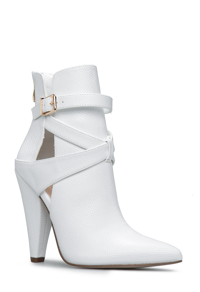 white booties 219