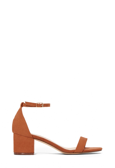slides adjustable strap