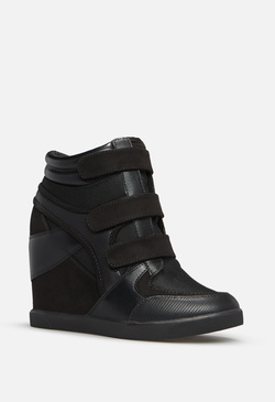 REI QUILTED WEDGE SNEAKER - ShoeDazzle