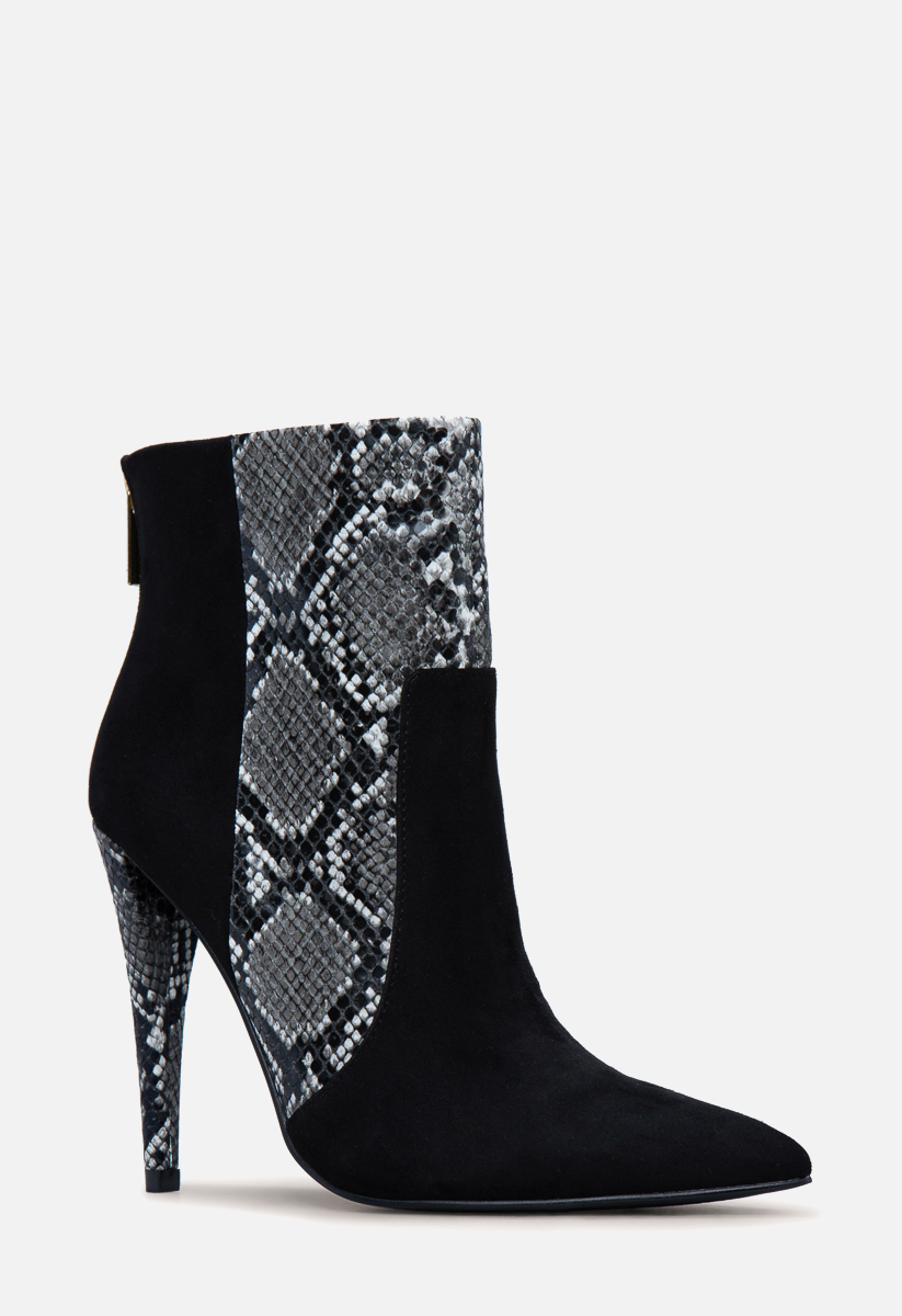 snakeskin boots shoedazzle