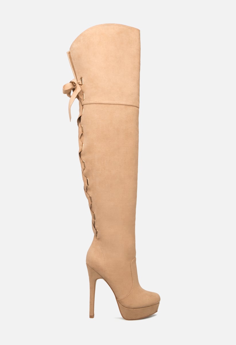 shoedazzle platform boots